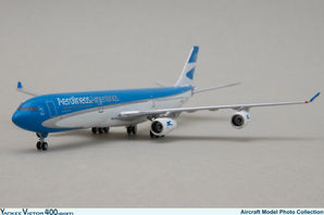 Airbus A340-300