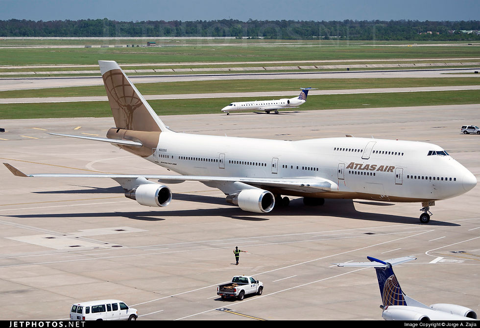 Atlas Air 747-400 N322SG at IAH