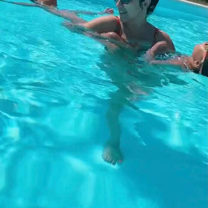 Imagini rarissime cu Andra în costum de baie + Motivul pentru care nu îi place să se pozeze la plajă