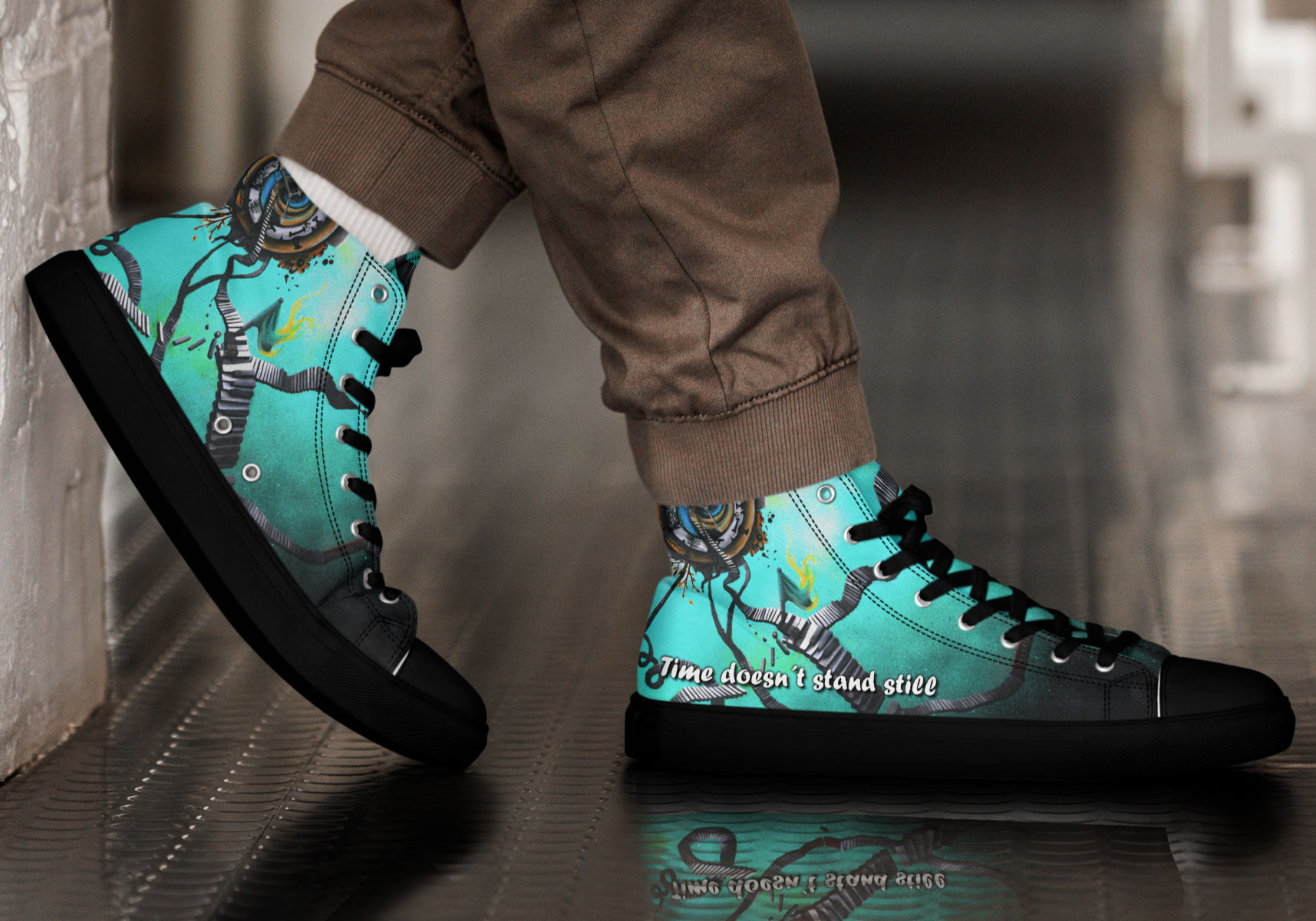 Men’s high top canvas shoes - Map of time