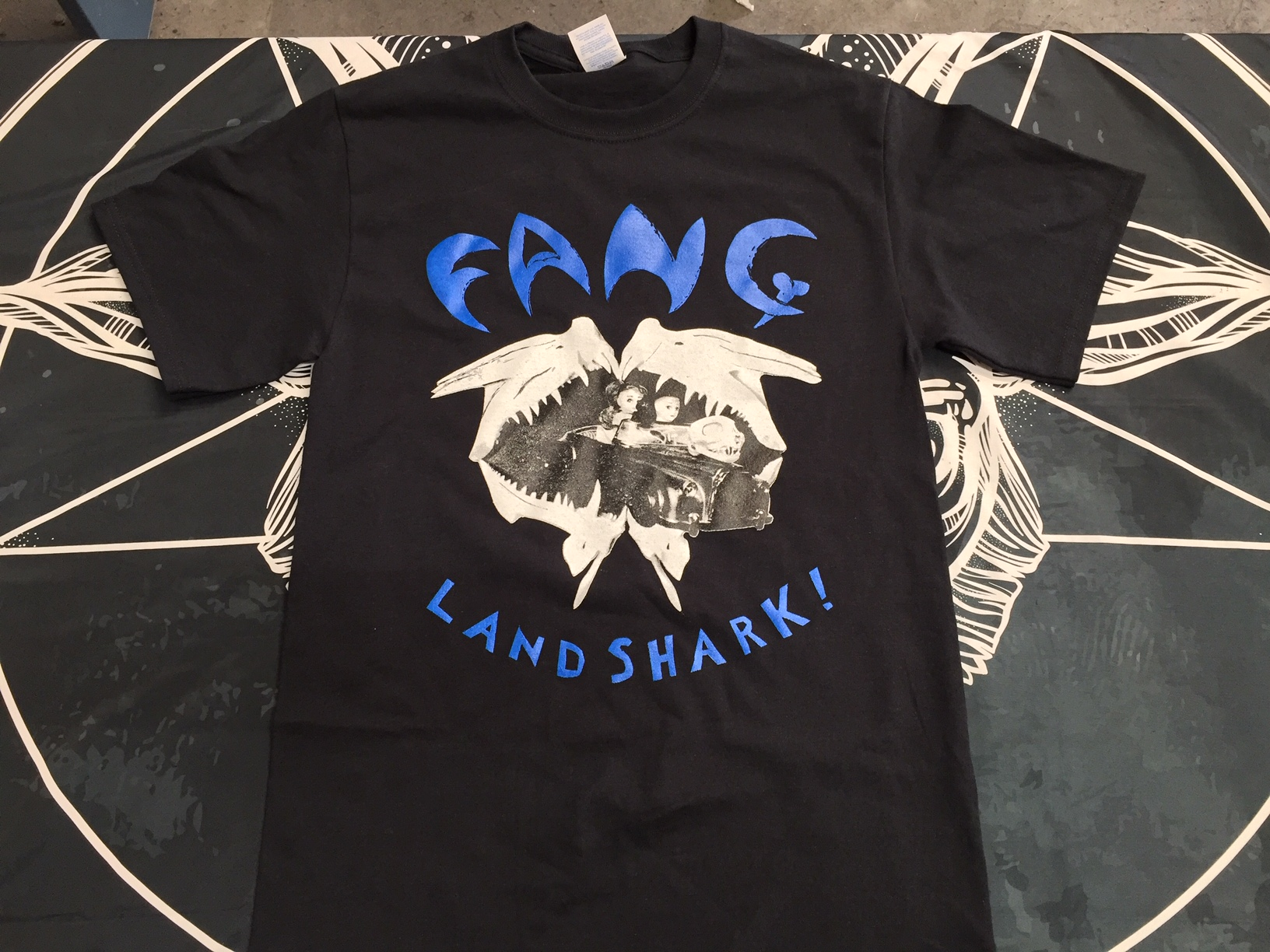 Fang Sirt (land shark)