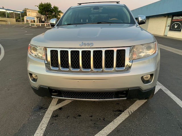 Thumbnail: 2011 Jeep Grand Cherokee