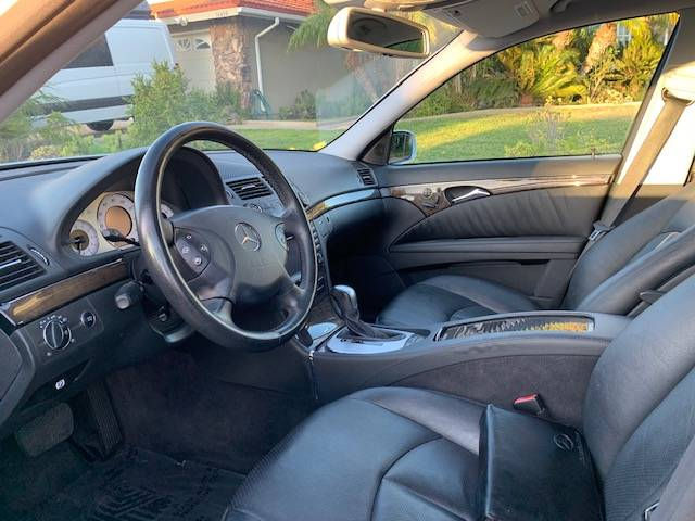 Thumbnail: 2006 Mercedes E350