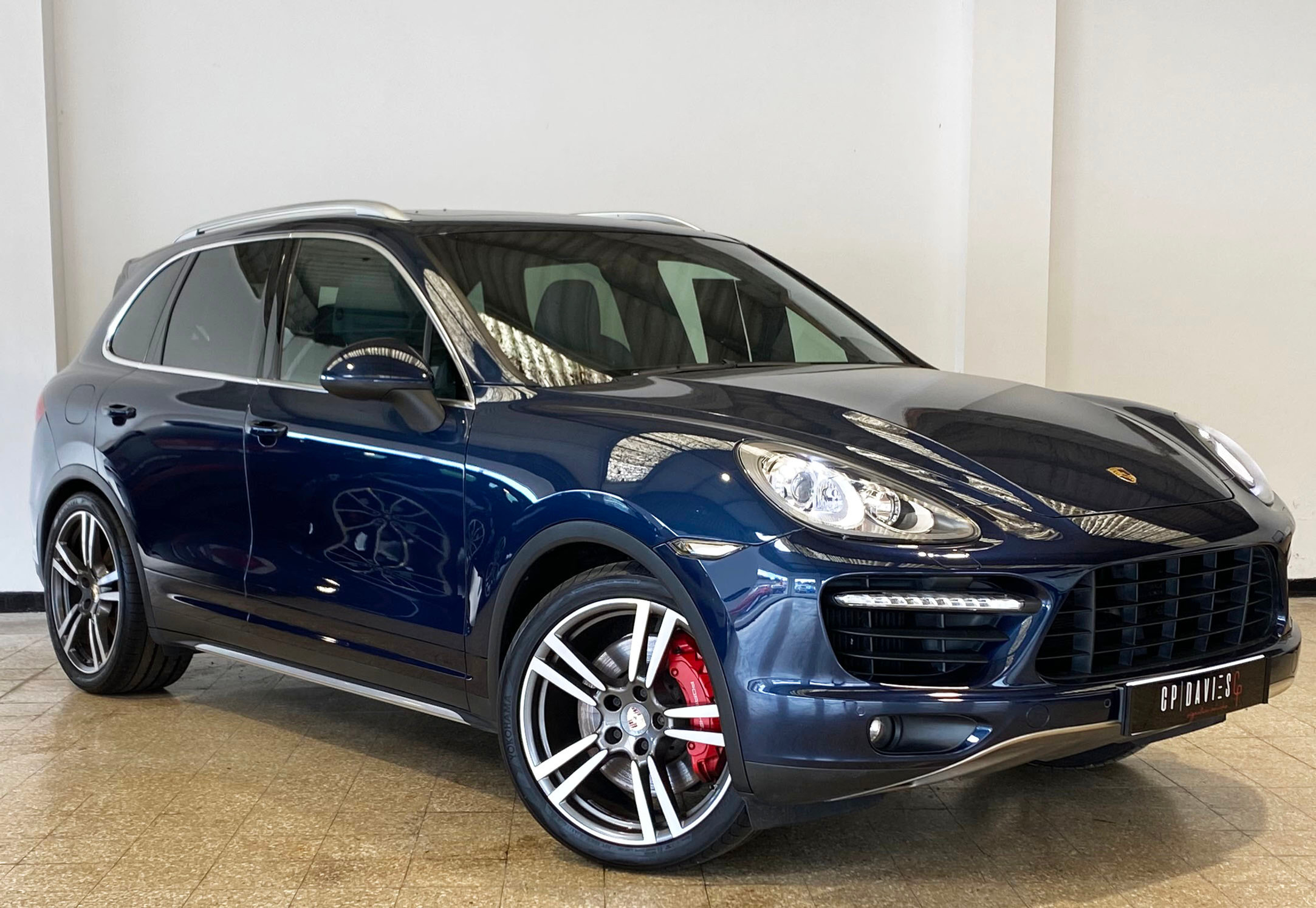 PORSCHE CAYENNE TURBO 4.8 V8 TIPTRONIC S (LF13KXG)