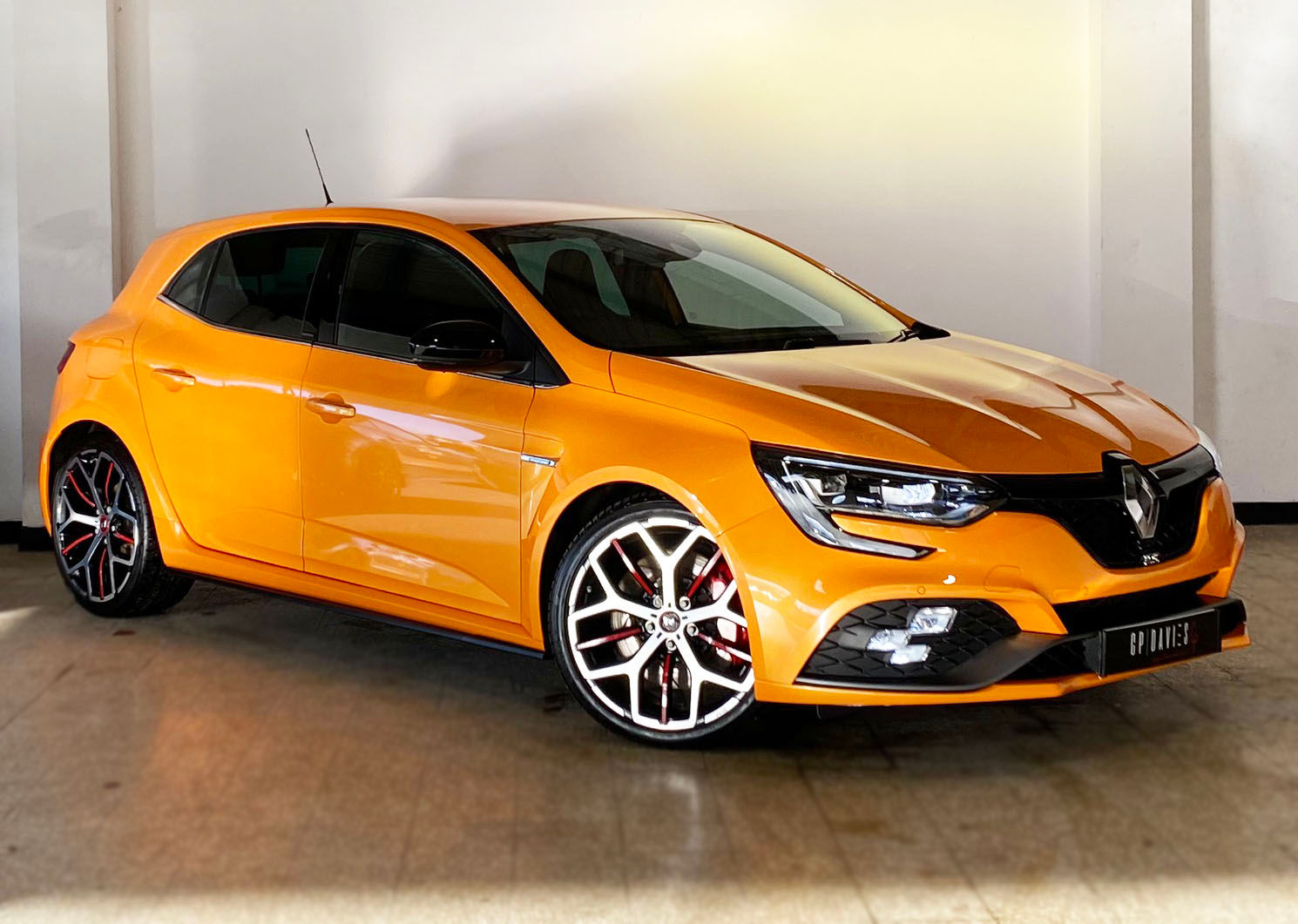 RENAULT MÉGANE R.S. 300 TROPHY (HY19 FMV)