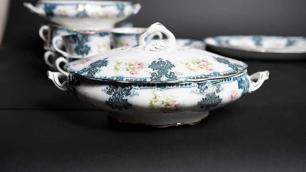 Thumbnail: Dinner Set