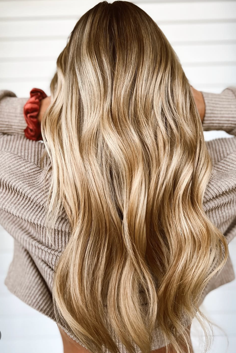 Natural-Looking Hair Extensions: How to Achieve the Perfect Blend with Your Hair