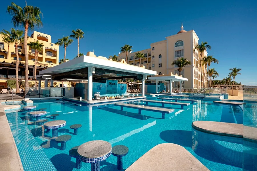 Hotel Riu Santa Fe is a budget-friendly, family-friendly all-inclusive resort