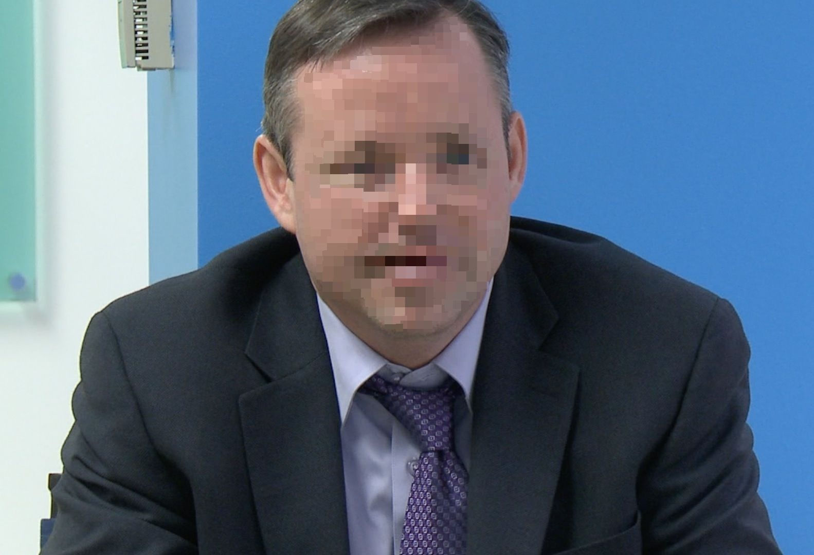 Face Pixelation Cream