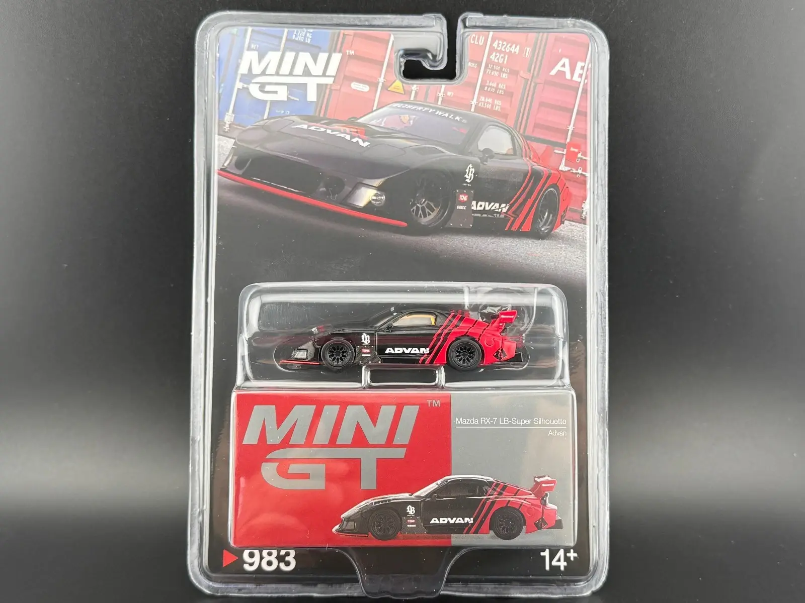 Mini GT 983 Mazda RX-7 LB-Super Silhouette Advan