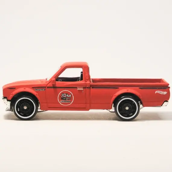 Miniatura: DATSUN 620