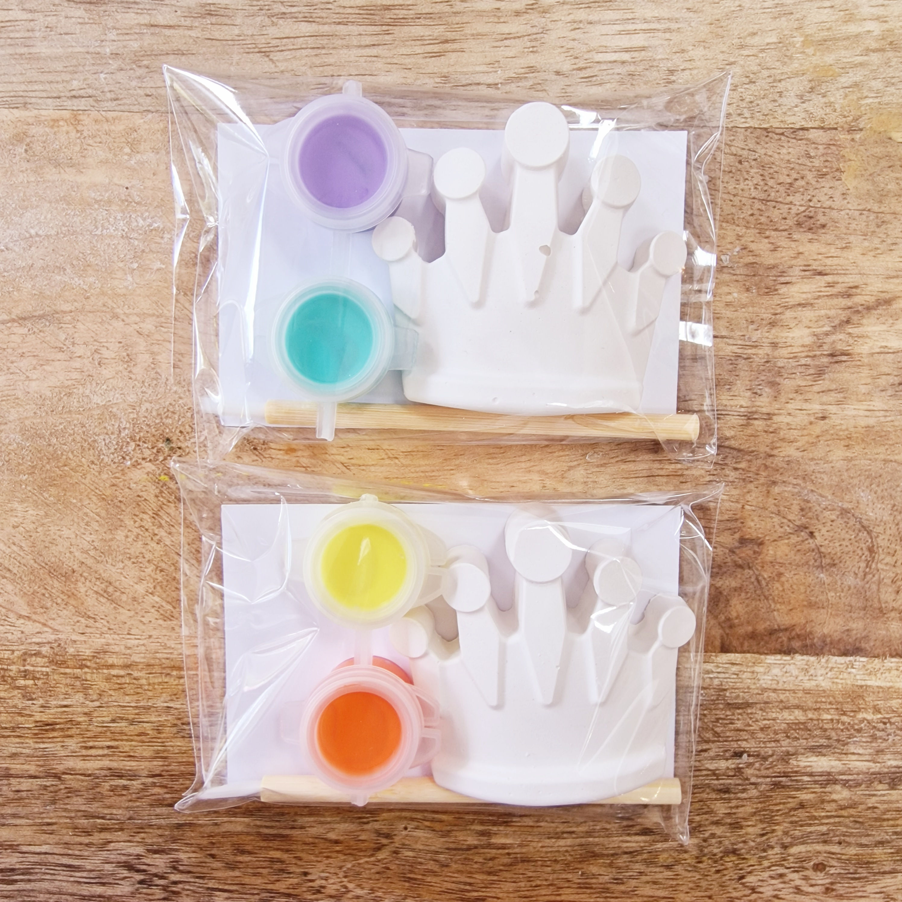 Paint your own princess crown plaster kit