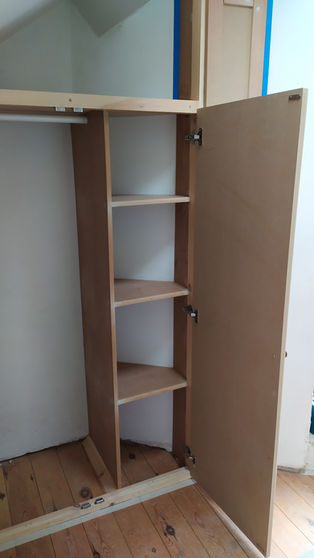 bespoke built in shaker style wardrobe
