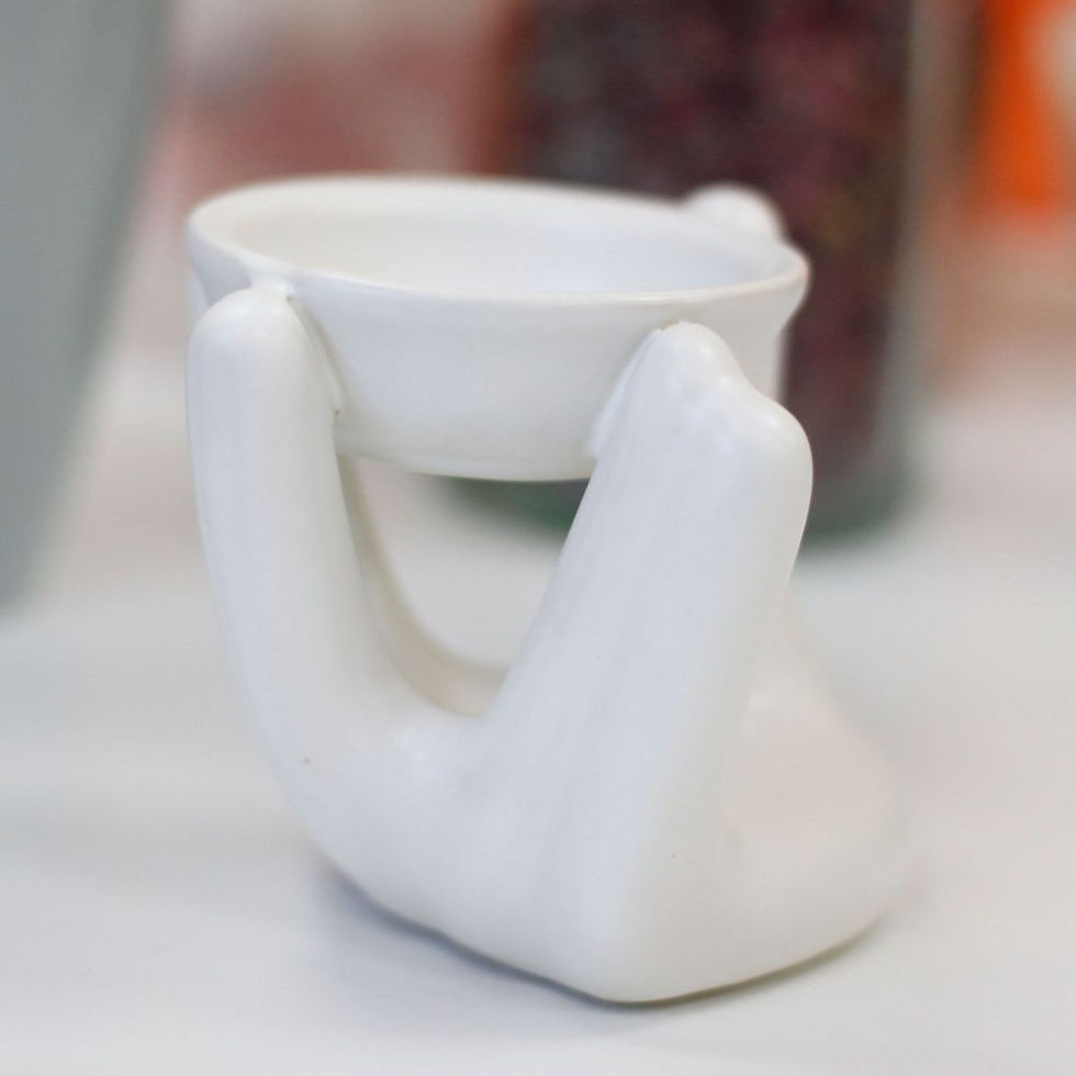 Thumbnail: Helping Hand Oil Burner - White