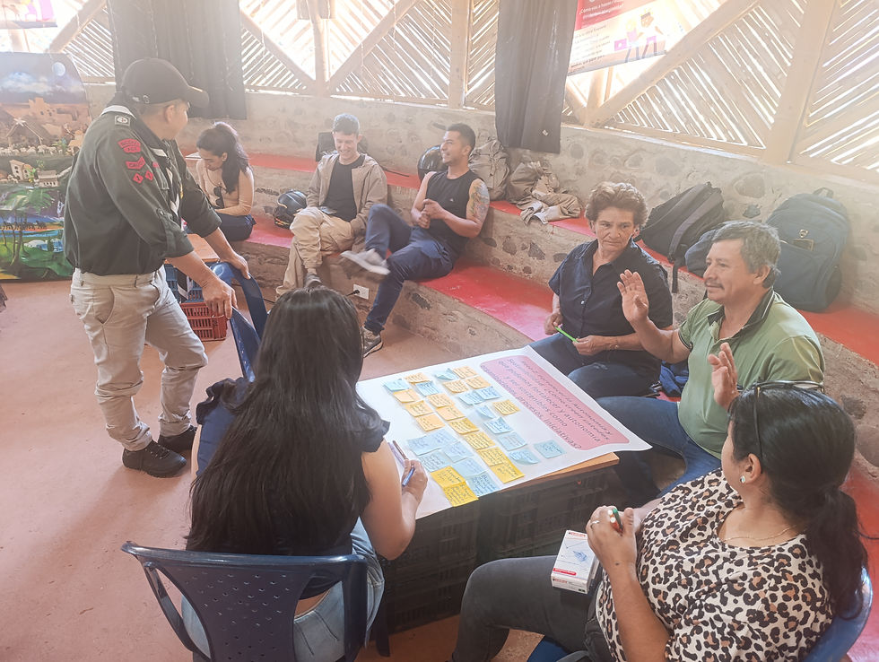 Espacio de diálogo y construcción participativa de visión estratégica de CreAmos y el territorio