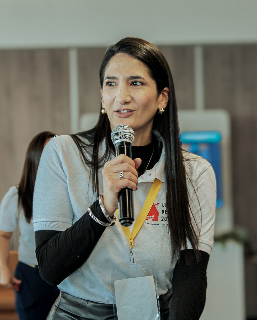 Diana Dajer, Gerente de Fundación Corona