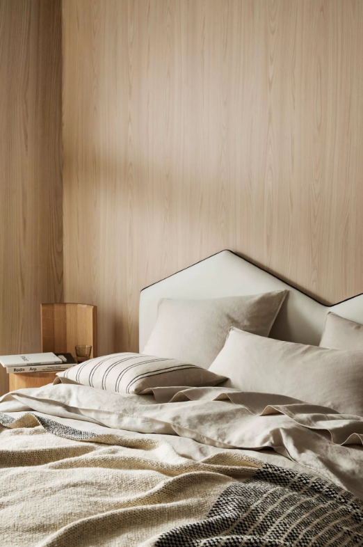 Thumbnail: Ravello Linen Pillowcase Bone Pair
