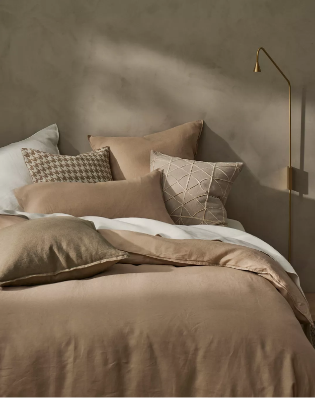 Thumbnail: Newstead Natural Cushion
