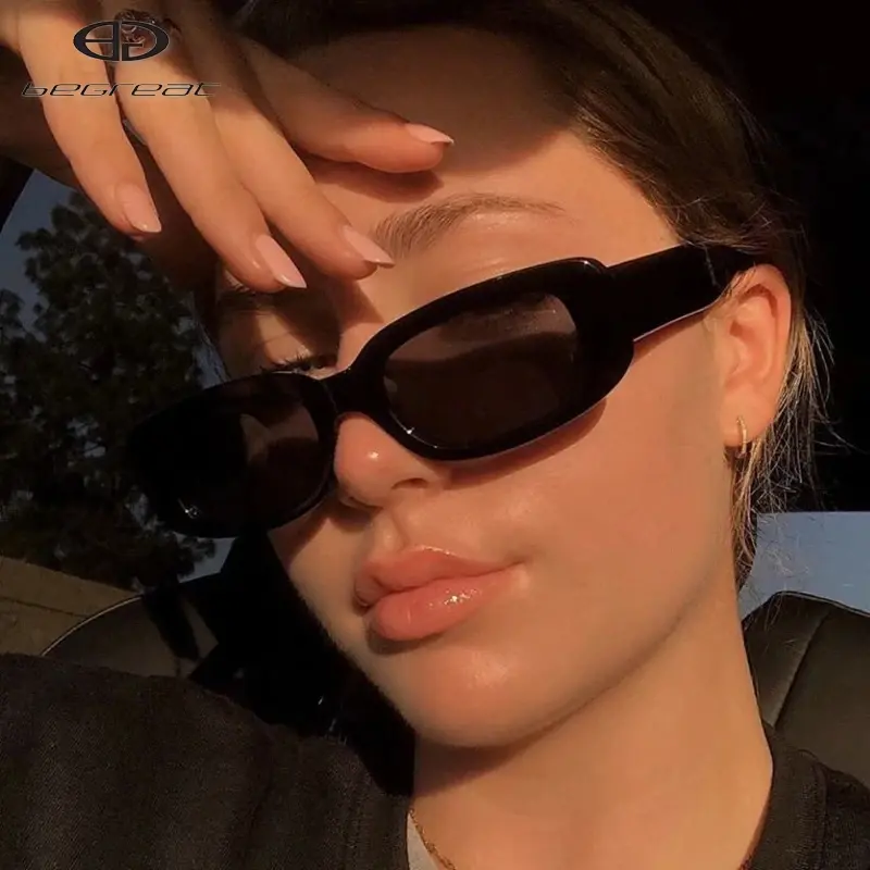 Thumbnail: Retro Rectangle Sunglasses