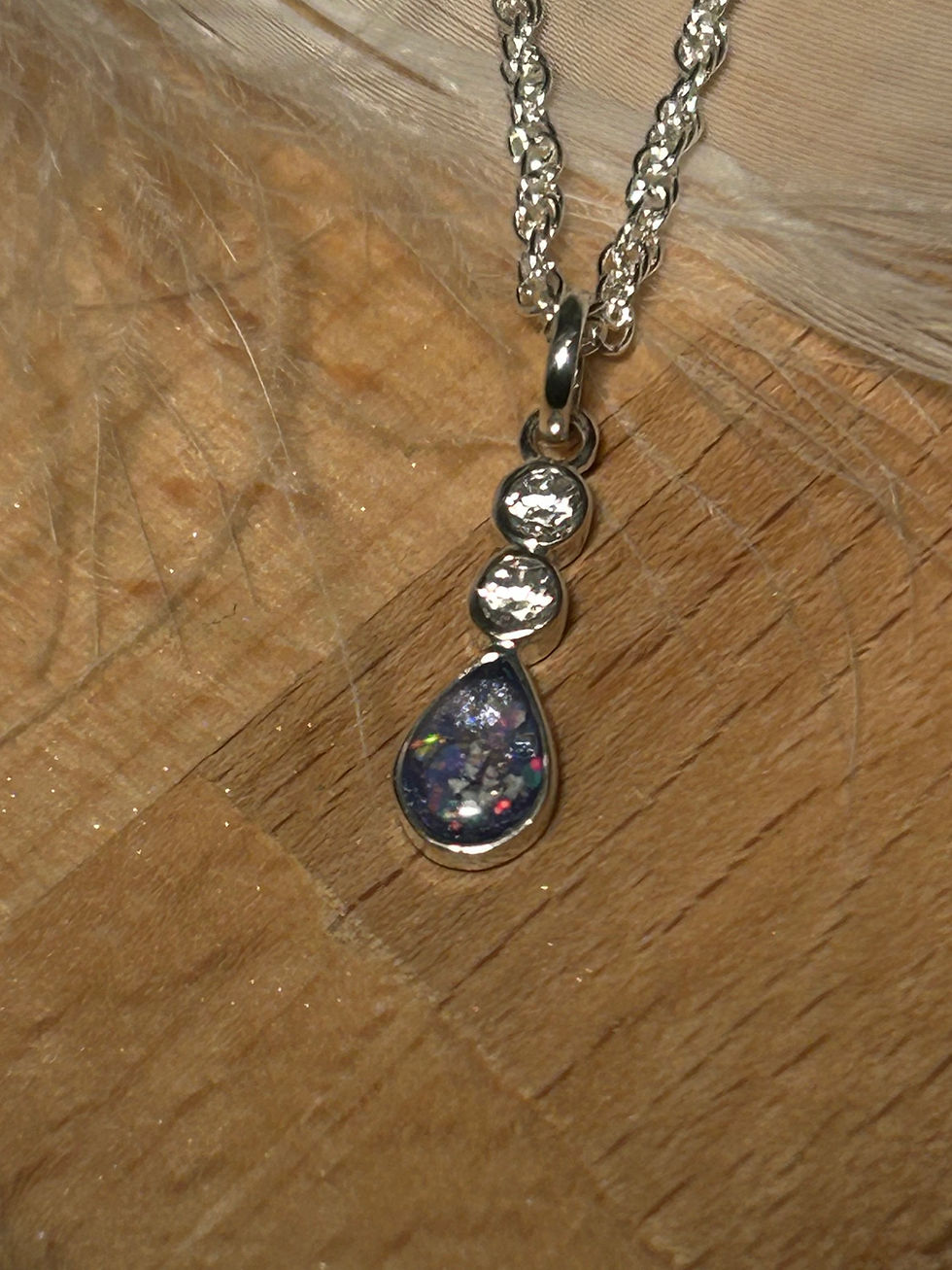 Thumbnail: Crystal pendant and matching earrings set 