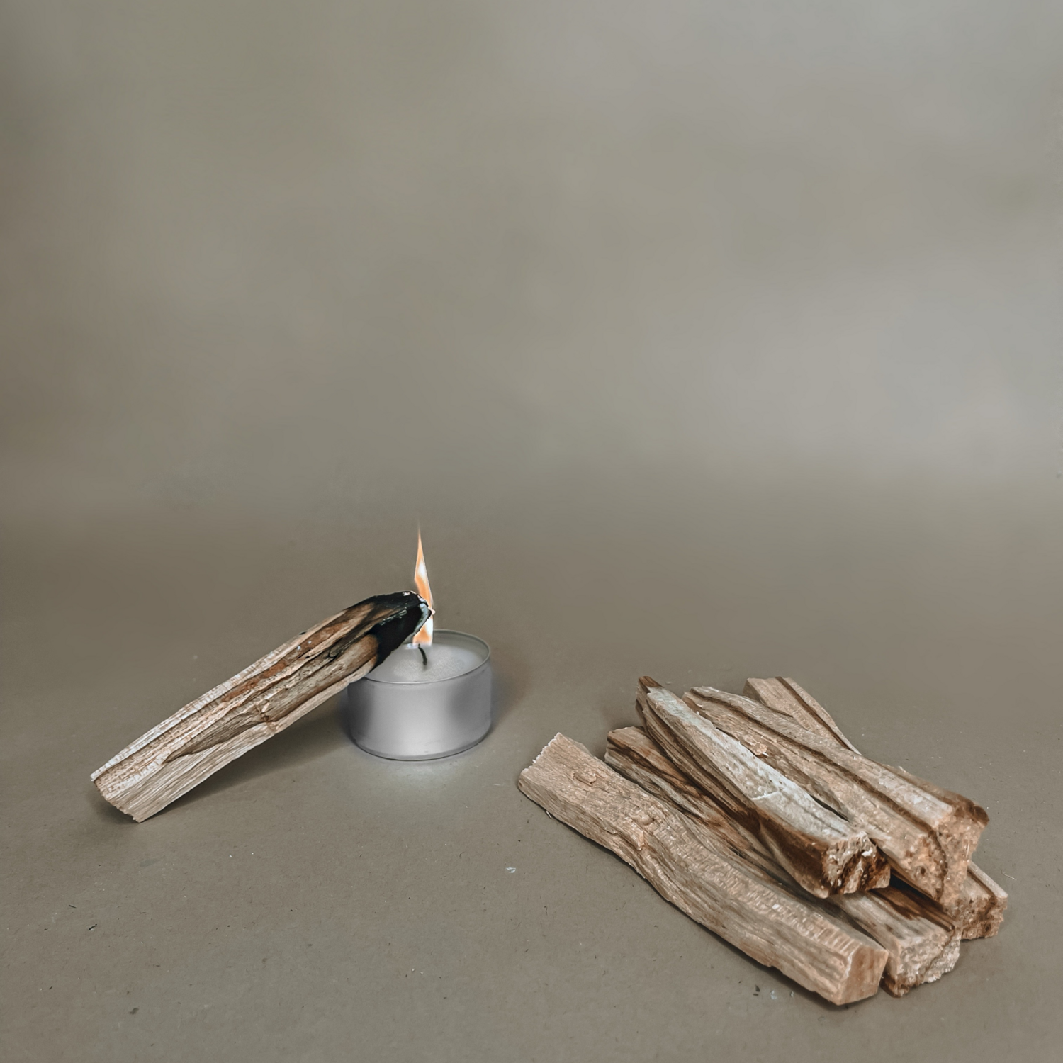 PALO SANTO