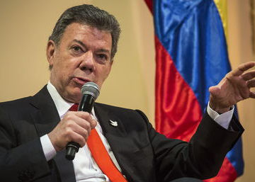 Santos: Colombianos expulsados de Venezuela han sido atendidos de manera satisfactoria