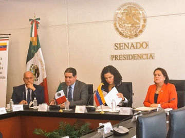 México atento a la situación que vive Venezuela