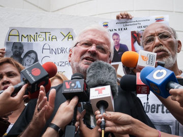 El Papa Francisco ya recibió la petición para interceder en la Ley de Amnistía