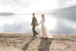 St. Petersinsel Bielersee - Hochzeitspaar - am Strand
