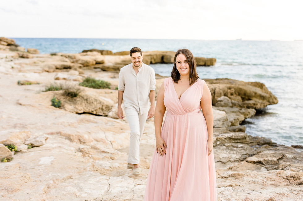 Paarfotografin Bern - Anja Simone Photography - Paarshooting am Strand von Spanien - Strandshooting - Hochzeitsfotografin