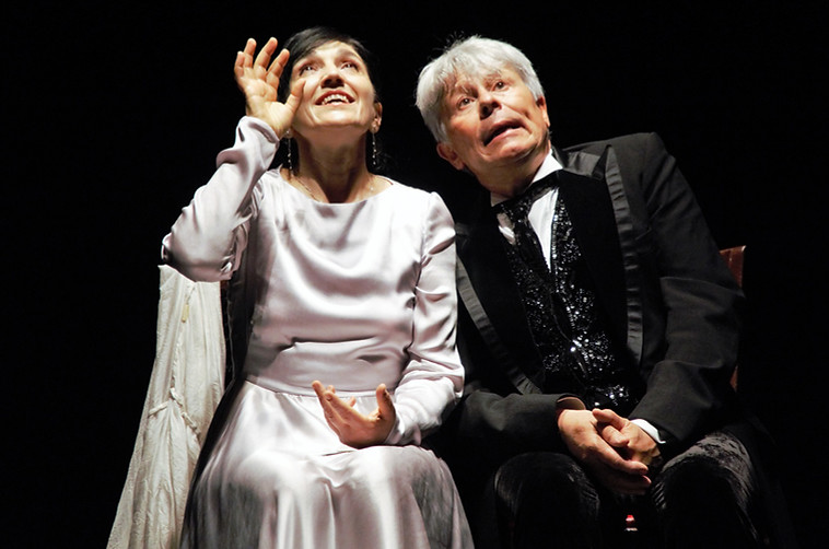 01AGOSTO . LE BELLE BANDIERE. ORE2230.jpg