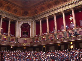 仏議会3月25日解散へ APは予備選開始