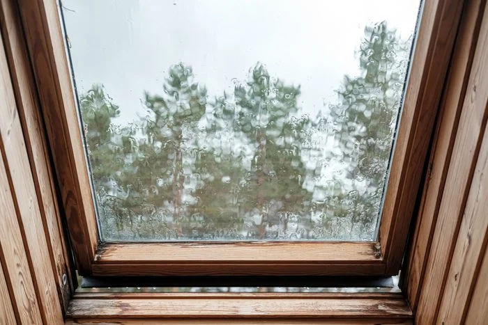How to Prevent Condensation on your Skylight Cover