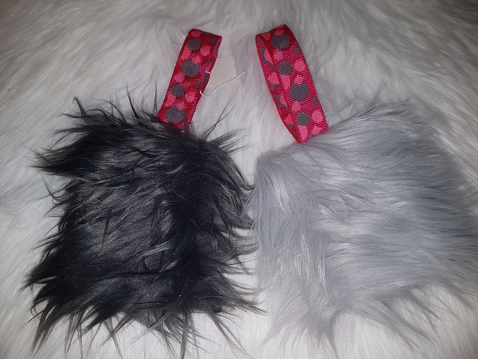 Mini Fluffy Tugs