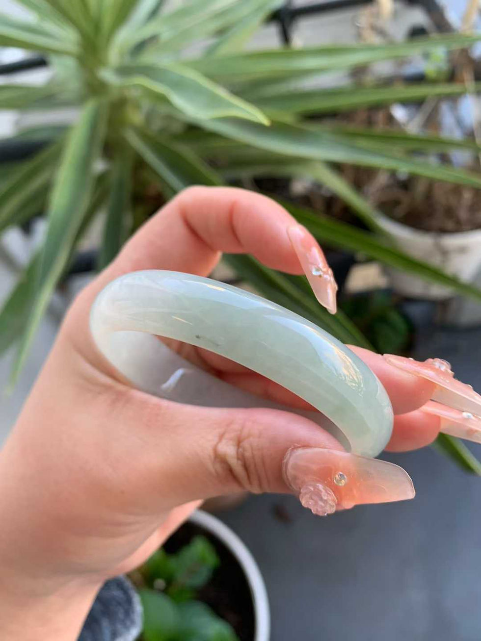 Thumbnail: 【闲置D918】54圈糯冰种淡油青绿贵妃翡翠手镯  Jadeite Bangle Size 54