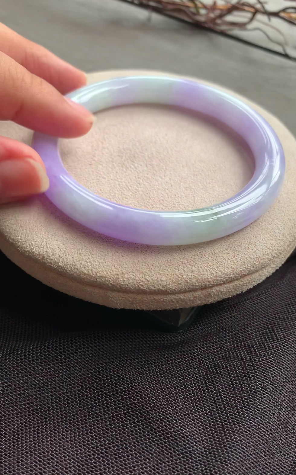 Thumbnail: 【新货-春语】56圈糯种紫飘花春彩美人条翡翠手镯  Jadeite Bangle Size 56