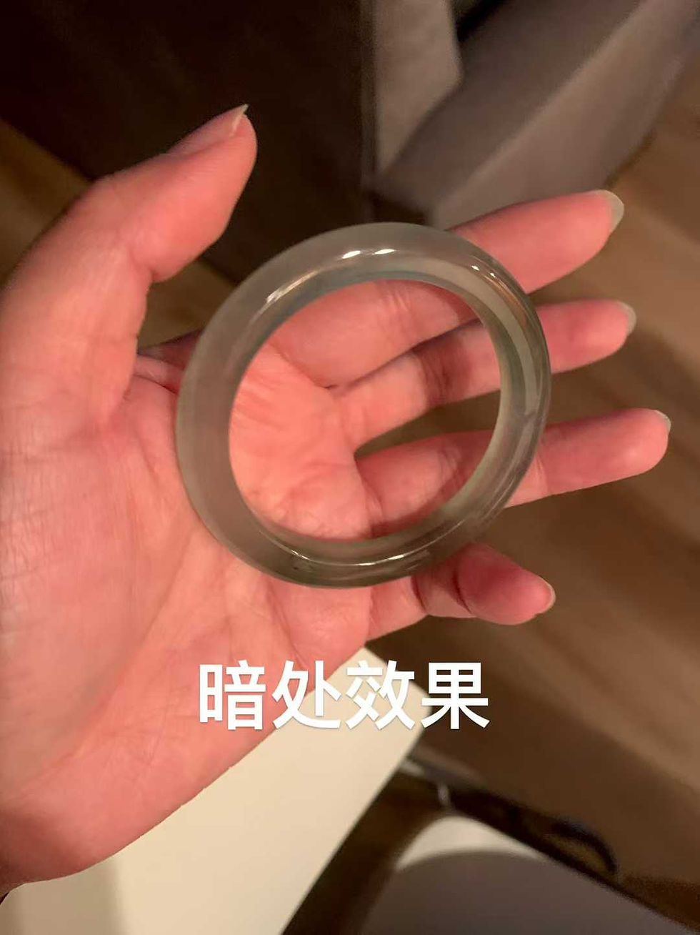 Thumbnail: 【新货-凌霜】50圈高冰近玻璃种满绿窄正圈翡翠手镯  Jadeite Bangle Size 50