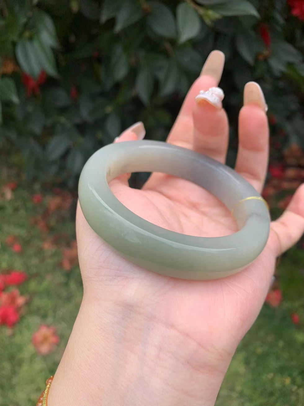 Thumbnail: 【新货】56.1圈和田籽料藕粉三色水草沁平安镯  Hetian Jade Bangle Size 56.1