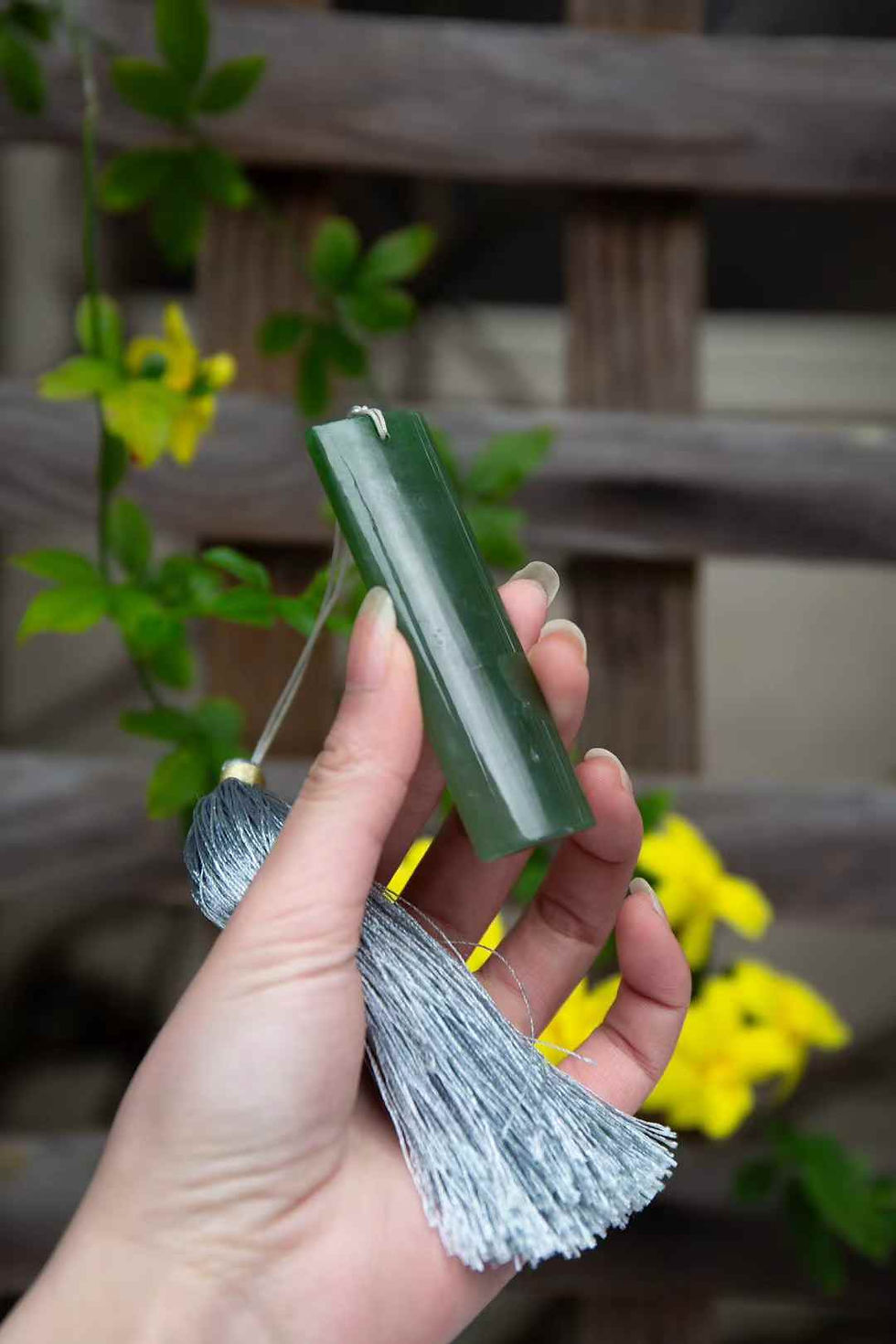 Thumbnail: 【新货4356】和田玉福禄牡丹碧玉流苏手持玉佩玉牌