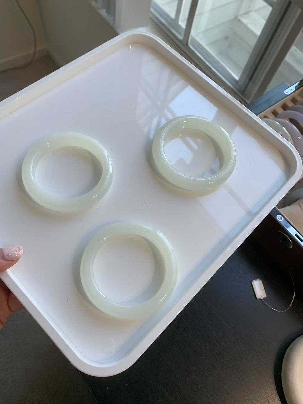 Thumbnail: 【新货“白羽”系列】56.7,54.7,53.6大白俄和田玉白玉手镯 Hetian Jade Bangle Size 56.7,54.7,53.6