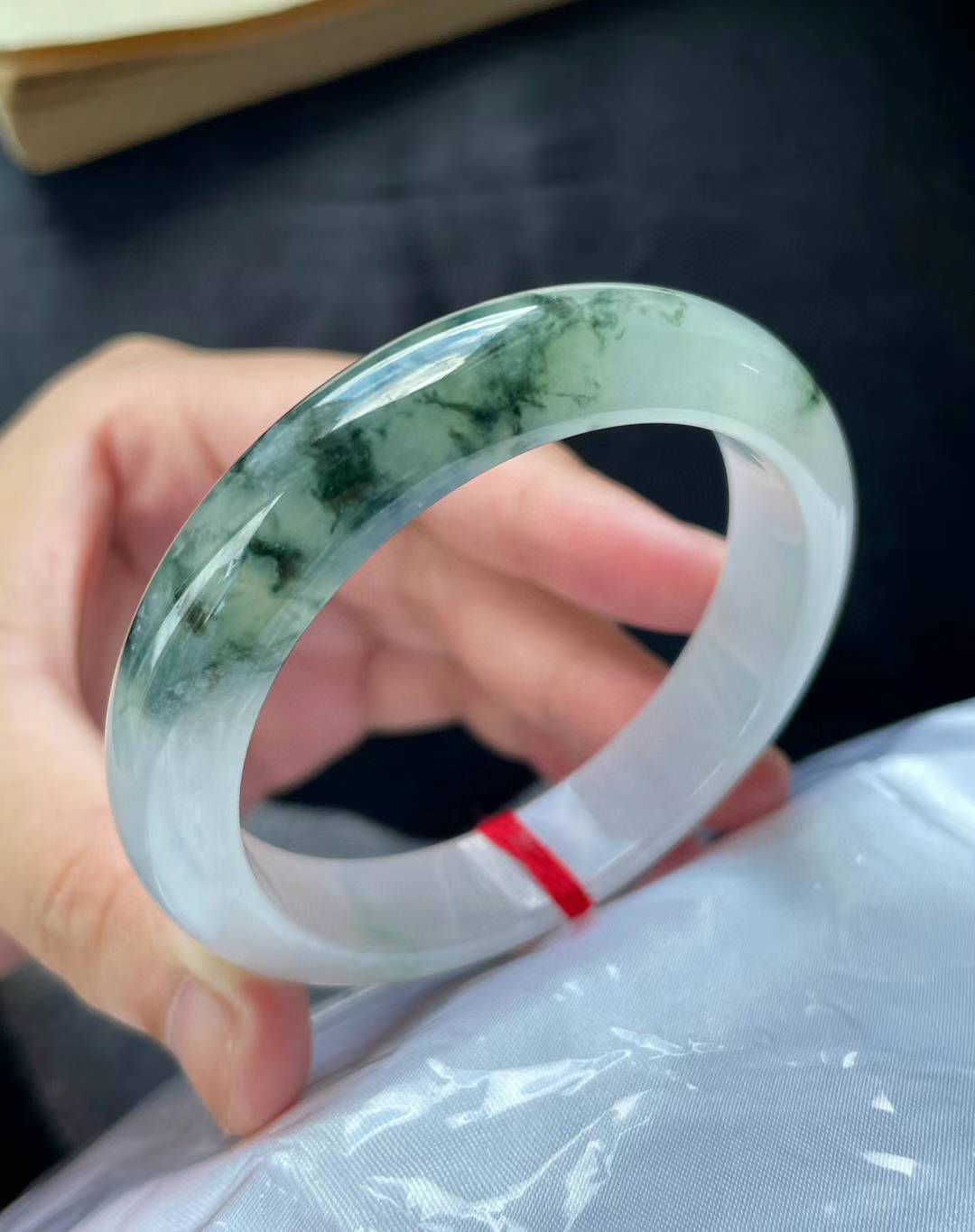 【新货藻荇】54.2圈冰飘花正圈翡翠手镯 Jadeite Bangle Size 54.2
