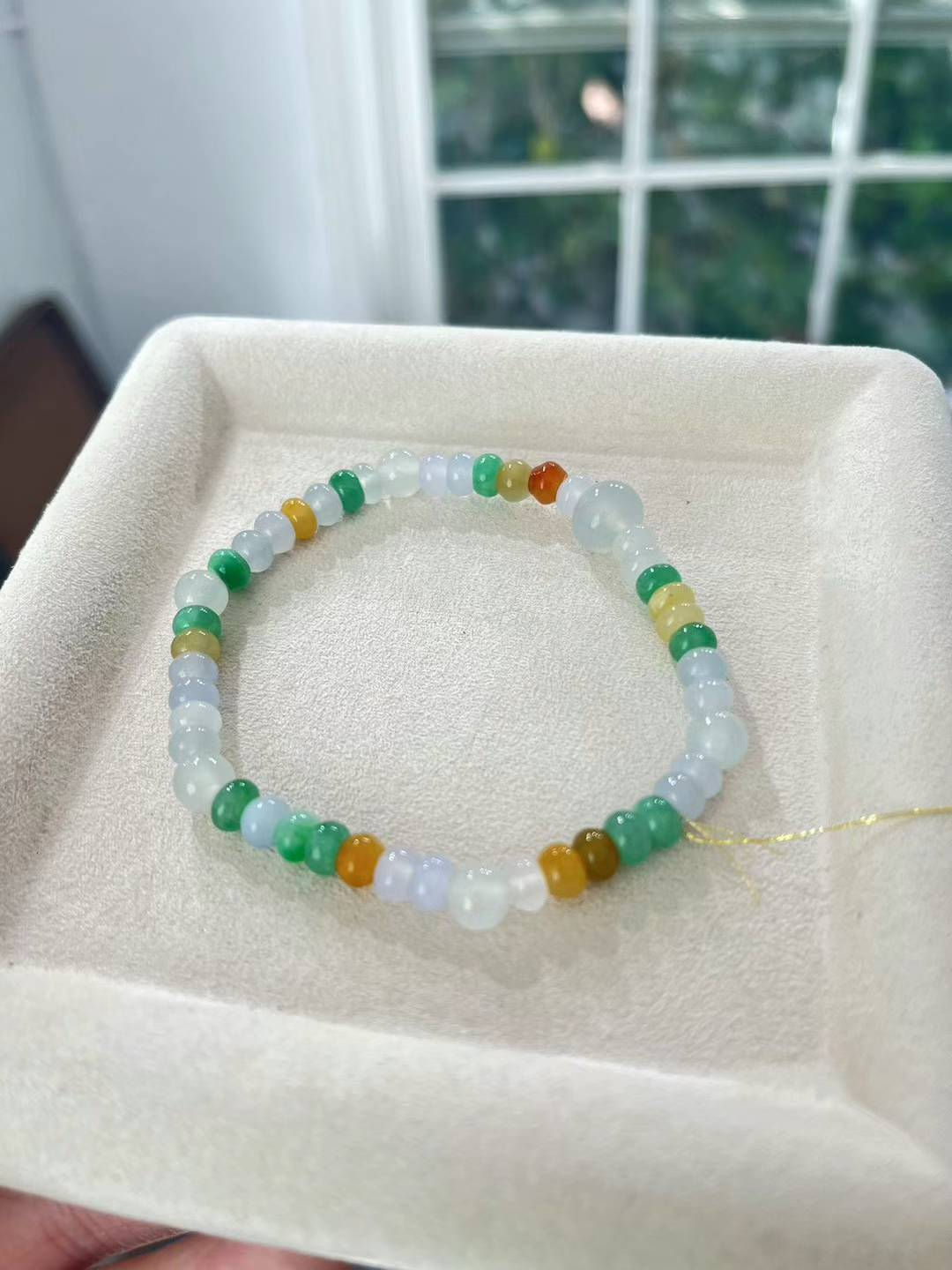 【新货J020】五色多宝扁珠翡翠手串