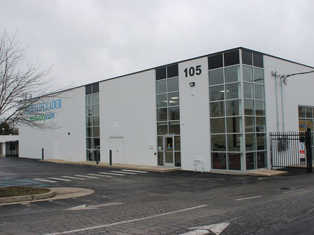 Commercial building on Loudon Avenue, Lexington KY — facade, no people as subject