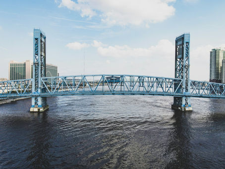 Main Street Bridge over the St. Johns River, Jacksonville FL, no people as subject