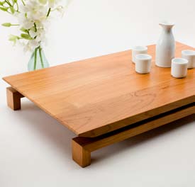 Serving tray detail