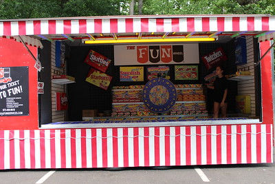 Holiday Shops, Carnivals, Holiday Gi