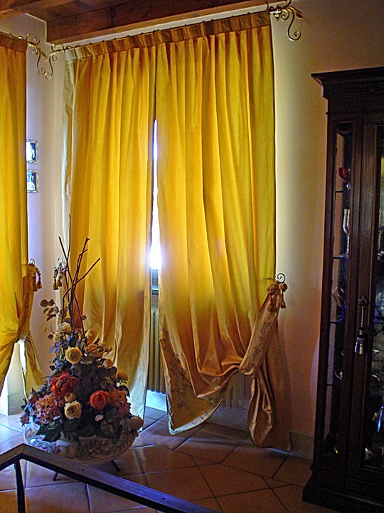 Tendaggio in pura seta