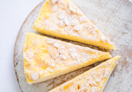 Baked Vanilla Cheesecake