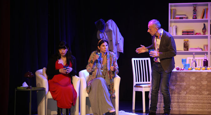 Quattro
di Adriano Bennicelli
Regia di Francesca Bruni
Théâtre des Grottes
Dal 26 Febbraio al 1 Marzo 2026