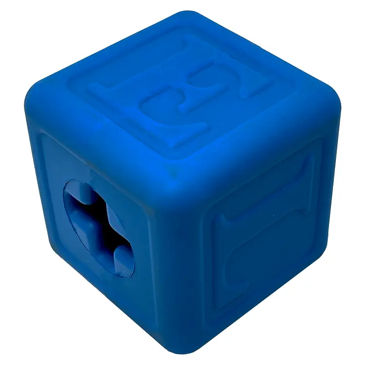 Blauwe SodaPup Love Cube snackdispenser voor honden